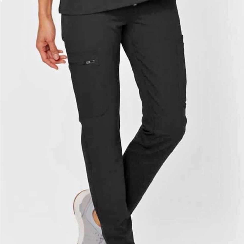 Brand New fig scrub Yola style pants